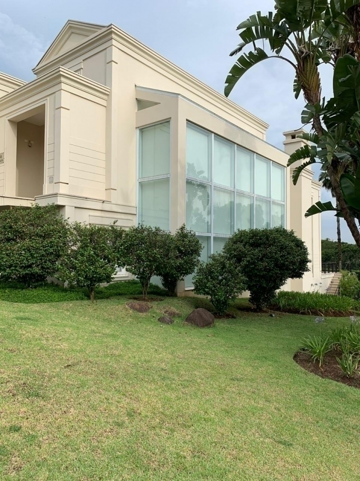 Casa de Condomínio à venda com 6 quartos, 980m² - Foto 1