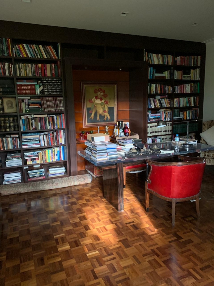 Casa de Condomínio à venda com 6 quartos, 980m² - Foto 44