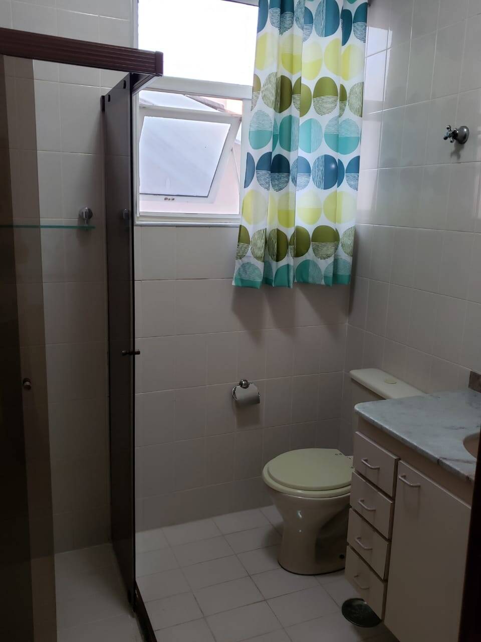 Casa de Condomínio para alugar com 4 quartos, 300m² - Foto 10