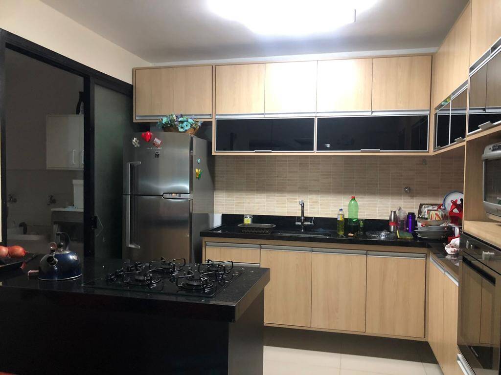 Apartamento à venda com 3 quartos, 165m² - Foto 21