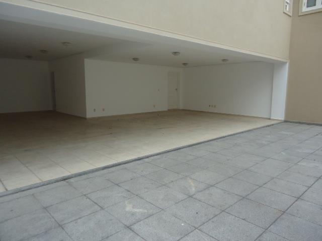 Casa à venda e aluguel, 1300m² - Foto 11