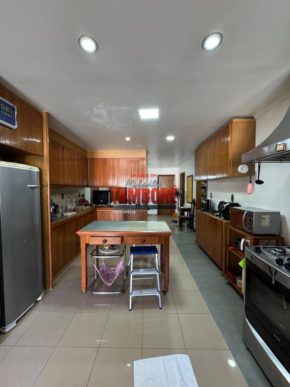 Casa à venda com 6 quartos, 500m² - Foto 9