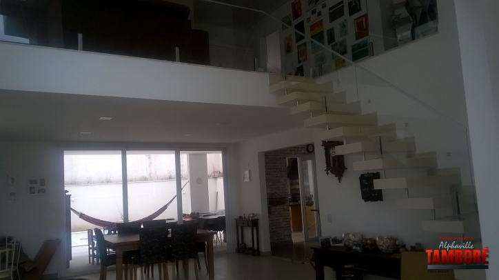 Casa à venda com 4 quartos, 330m² - Foto 26